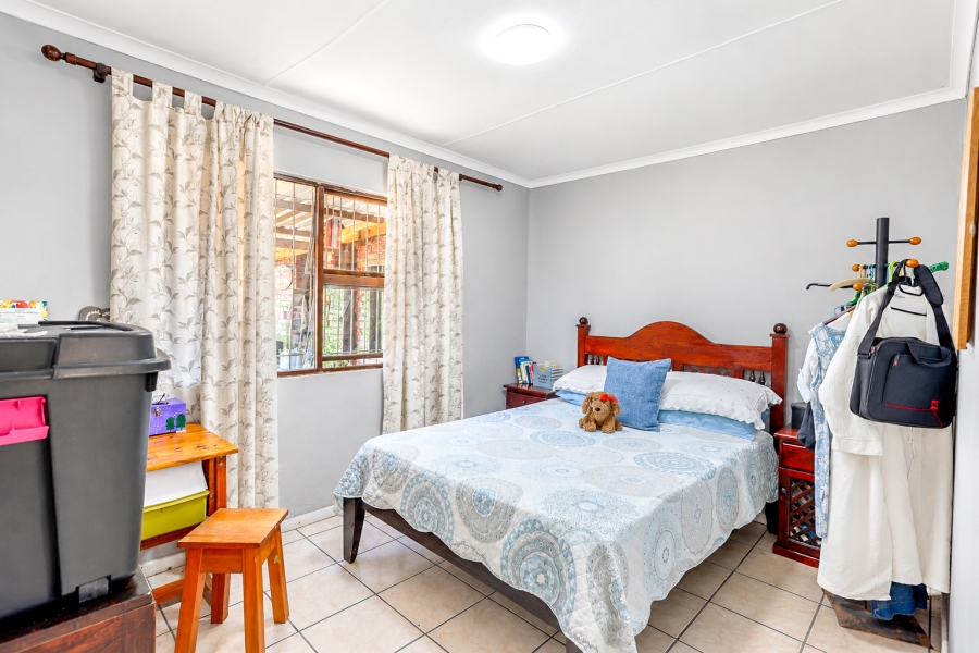 3 Bedroom Property for Sale in Sunnyridge Eastern Cape